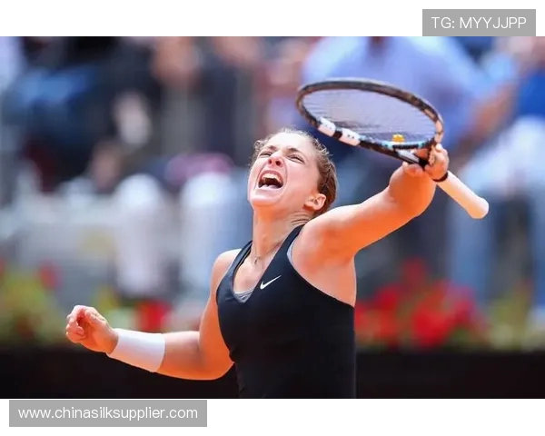 2011年李娜与埃拉尼的巅峰对决展现网球魅力与竞技精神